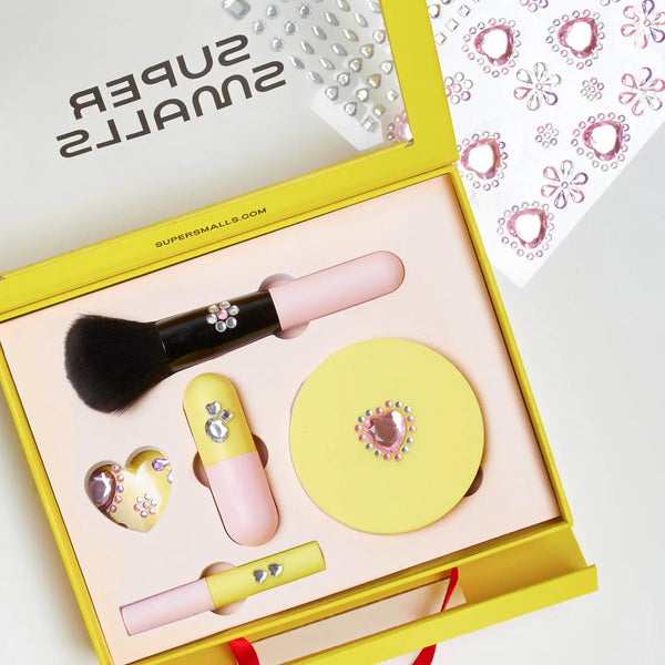 MOM'S MAKEUP PLAY KIT