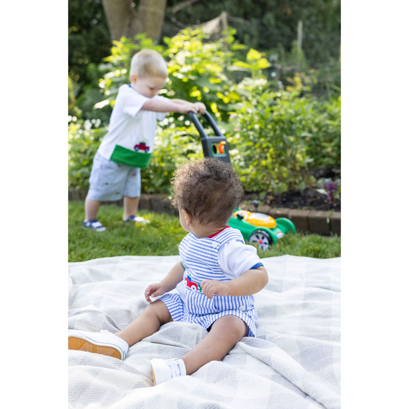 SEERSUCKER SHORTS WITH LAWN TOOLS