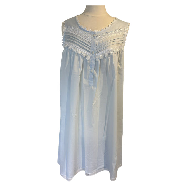 SHORT GOWN